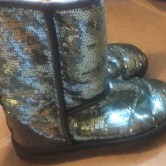 Ugg’s Blue Sparkly Boots - Picture 3 of 6